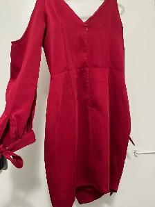 Cold shoulder dresd