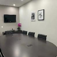 Boardroom/ Conference Room table - Photo 2