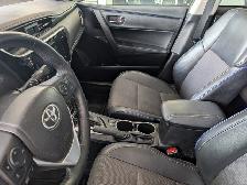 2017 Toyota Corolla SE, - Photo 11