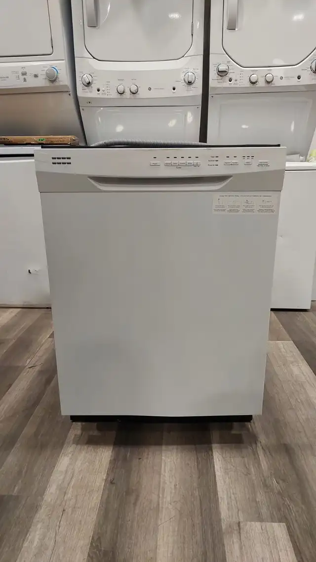 Dishwasher - 24' Insignia NS-DWRF2WH3 Built-In Top Control