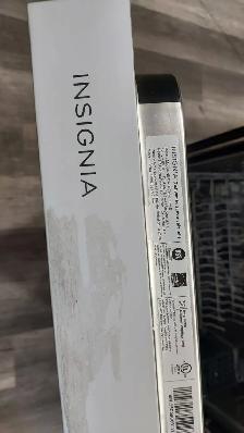 Dishwasher - 24' Insignia NS-DWRF2WH3 Built-In Top Control - Photo 3