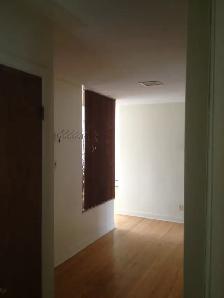 Alta Vista Sep. 3 bed. walking to General H, train yards Triplex - Photo 7