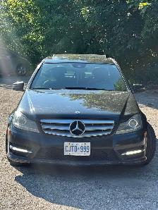 2012 Mercedes c300 - Photo 2