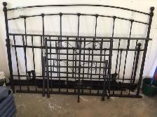 KING Size Bed Frame - Photo 2