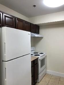 1BR w/ Balcony-249 Windmill Unit 530-NOW/Aug 1st - Heat/Wat/PK - Photo 6