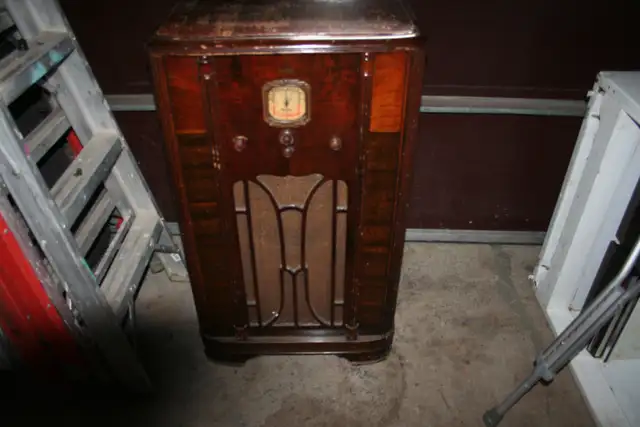 Radio meuble ancien vintage antique antiquité 1930's complet