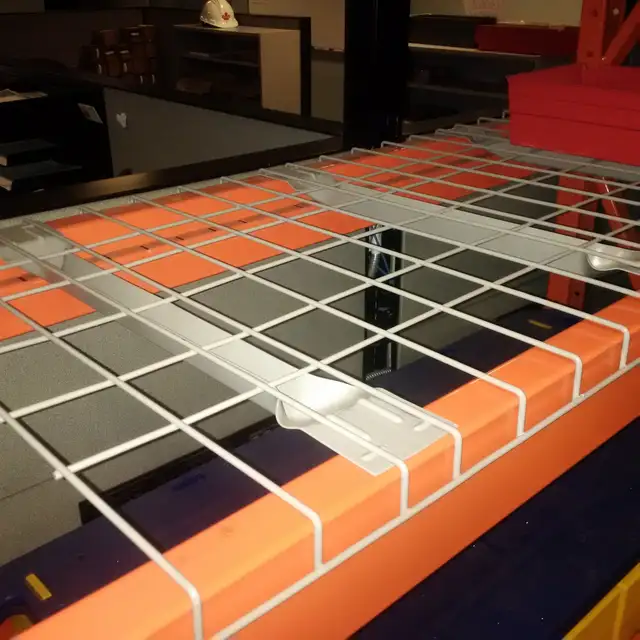 New wire mesh decking for pallet racking