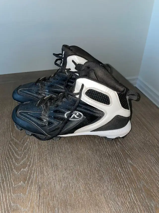Rawlings Baseball Cleats