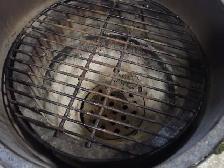 Big Green Egg Grill - Photo 8