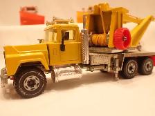 Siku Die Cast Toy Utility & Snow Trucks - Photo 2