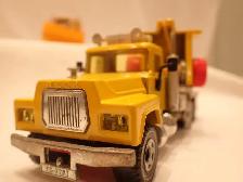 Siku Die Cast Toy Utility & Snow Trucks - Photo 3