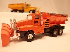 Siku Die Cast Toy Utility & Snow Trucks - Photo 6