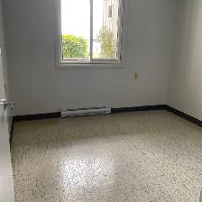 Market Rent Apartment Available - Photo 4