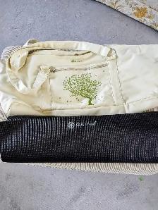 Yoga mat and carrying bag