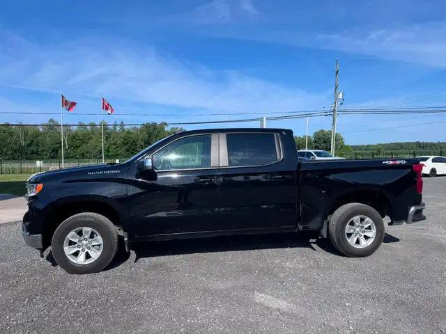 2025 CHEVROLET SILVERADO 1500 LT -  SOLD CERTIFIED (WITH SAFETY)