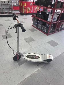 Trottinette électrique Razor - Photo 3