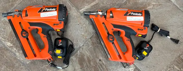 Paslode Cordless 30 Degree Framing Nailer with Battery & Charger