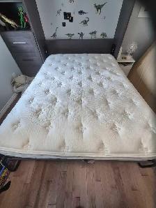 Queen size Serta Mattress