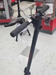 Trottinette électrique Redbull - Photo 2
