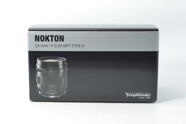 Voigtlander Nokton 25mm f0.95 MFT Type II Lens