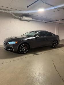 AUDI S5 COUPE - INTÉRIEUR ROUGE - APPLE CARPLAY AWD