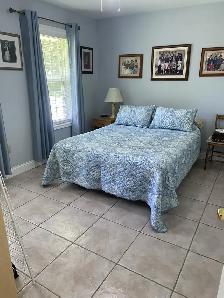 4 Bed FULLY FURNISHED - 1202 Loyalist - Photo 4