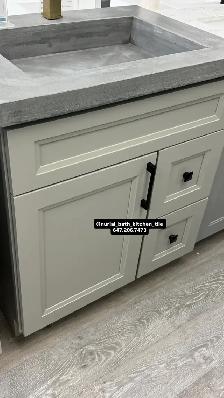 Vanity, Faucet, Mirror, Toilet, Countertop