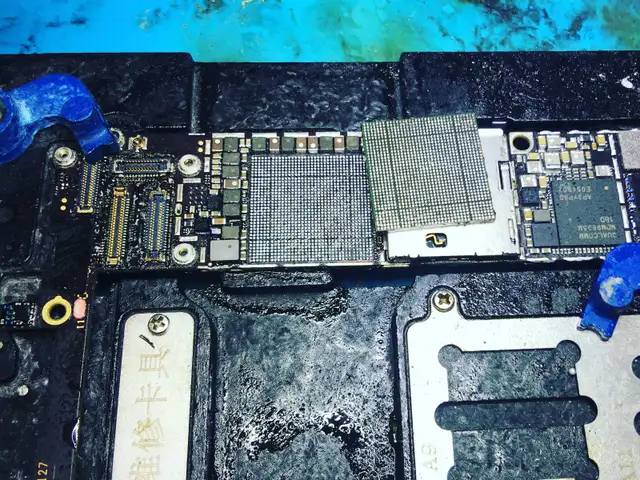 iPhone logic board Data Recovery Richmond Hill