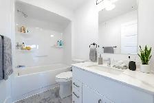 BRAND NEW BUILDING LUXURY 1 and 2 BEDROOM UNITS COMING NOV 1 - Photo 7