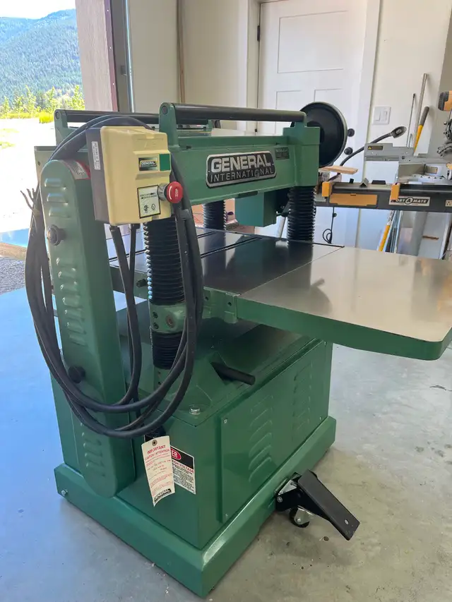 FOR SALE GENERAL THICKNESS PLANER