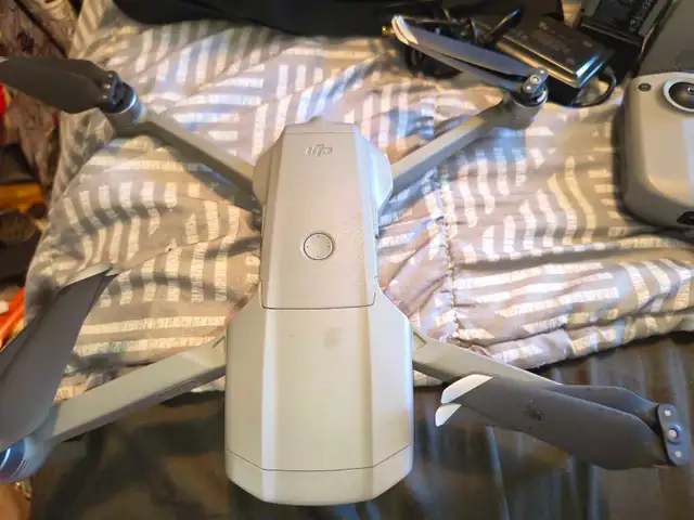 DJI Mavic Air 2 Fly More Combo