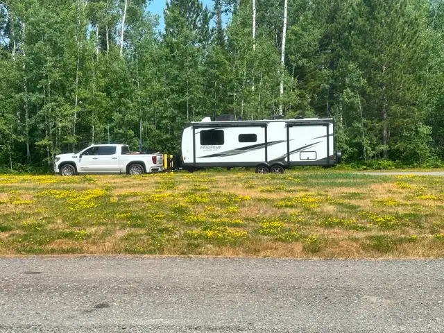 Flaggstaff Super Lite Couples Trailer 26FKBS