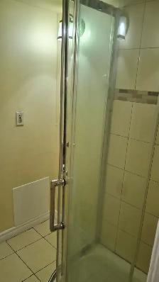 Large 3 (Three) bedroom basement unit for Rent - Photo 7