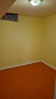 Large 3 (Three) bedroom basement unit for Rent - Photo 12