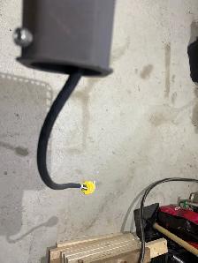 480V LED Parking Lot Light, 200W - Photo 10
