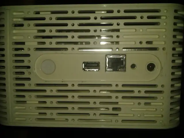 wd 4tb nas 5000  cisco routers pc mac laptops projectors proCCNA