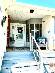 Beautiful 2 Bedroom House for rent - Photo 2