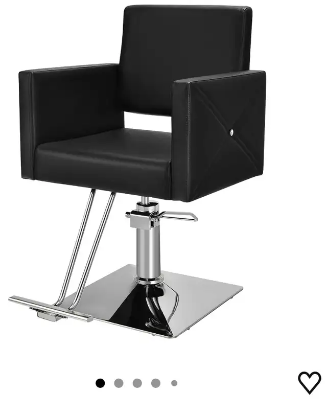 Salon chair