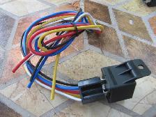 Radex R-4150 35A 12VDC Relays 28pc Lot Includes Two Pigtails - Photo 5