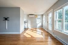 DARTMOUTH -3 BEDROOM LAKEFRONT  AVAILABLE WITH STUNNING VIEWS - Photo 7