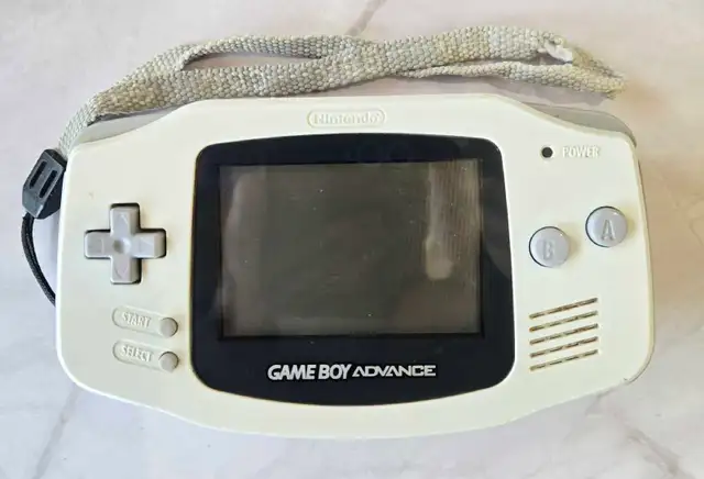 NINTENDO GAMEBOY ADVANCE