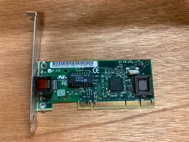Network card Intel 82559 PRO/100 EtherExpress PCI