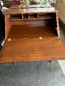 secretary desk - Photo 4