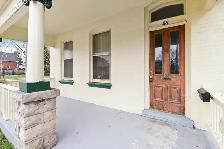 Beautifully Updated 2-Bedroom Upper Apartment Brantford - Photo 7