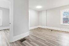 Beautifully Updated 2-Bedroom Upper Apartment Brantford - Photo 9