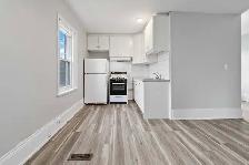Beautifully Updated 2-Bedroom Upper Apartment Brantford - Photo 18