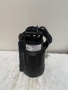 Mastercraft Submersible Utility Pump - Photo 7