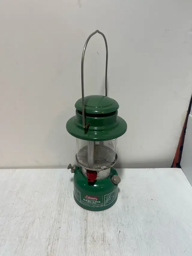 Coleman Model 321B Lantern