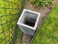 FREE.concrete outdoor plant holder - Photo 3