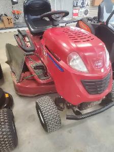 USED TORO GARDEN TRACTOR